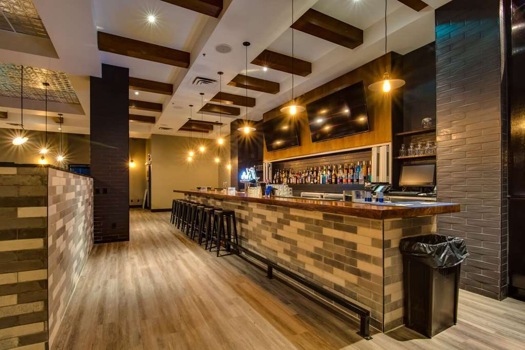 Peavine Inn & Suites High Prairie Restaurant billede
