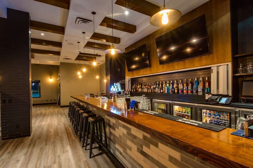 Peavine Inn & Suites High Prairie Restaurant billede