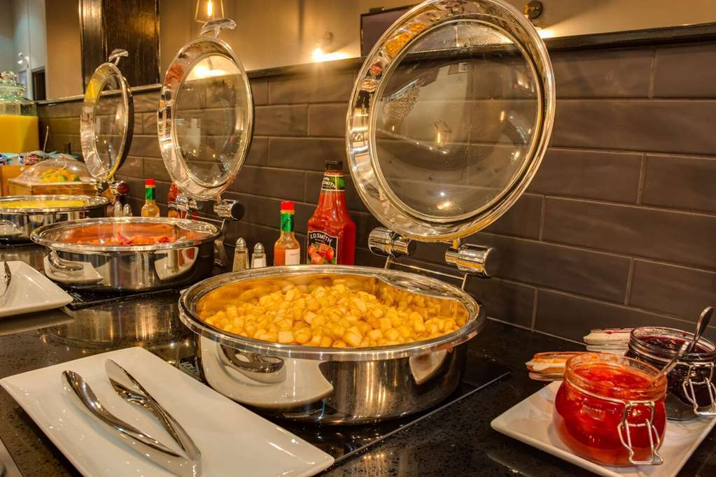 Peavine Inn & Suites High Prairie Restaurant billede