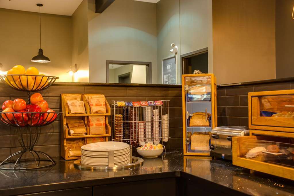 Peavine Inn & Suites High Prairie Restaurant billede