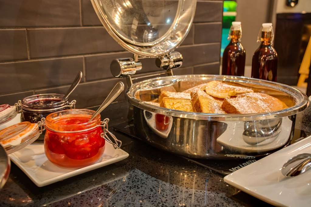 Peavine Inn & Suites High Prairie Restaurant billede